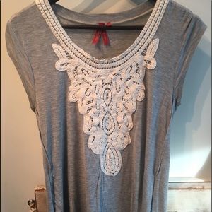 Short sleeve blouse, grey
